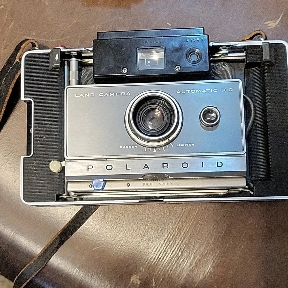 Camera - Picture 6 of 7